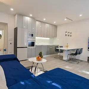 Bacvice 21 Apartment Split